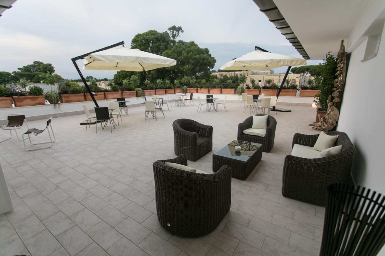 Love & Fama Hotel Сабаудиа Екстериор снимка