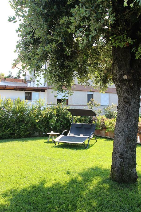 Love & Fama Hotel Сабаудиа Екстериор снимка